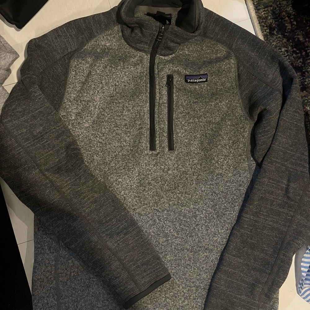 Patagonia grey  Fleece Pullover half zip sz mens small